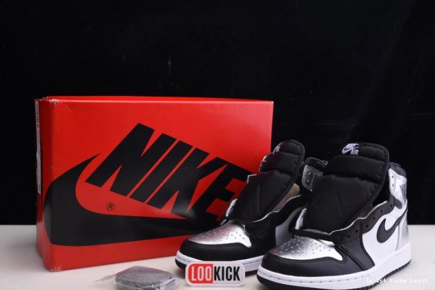 CD0461-001 OG JORDAN HIGH WMNS SILVER AIR 1 TOE 0718